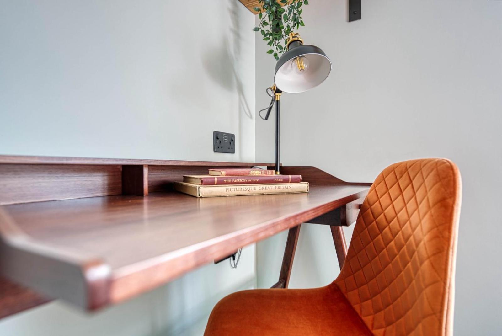 First Floor - Stylish 3 Bedroom