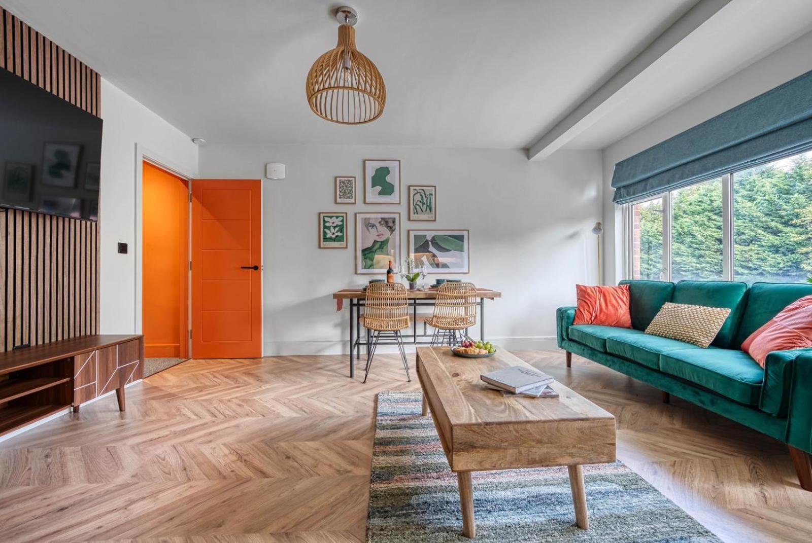 First Floor - Stylish 3 Bedroom * Southampton