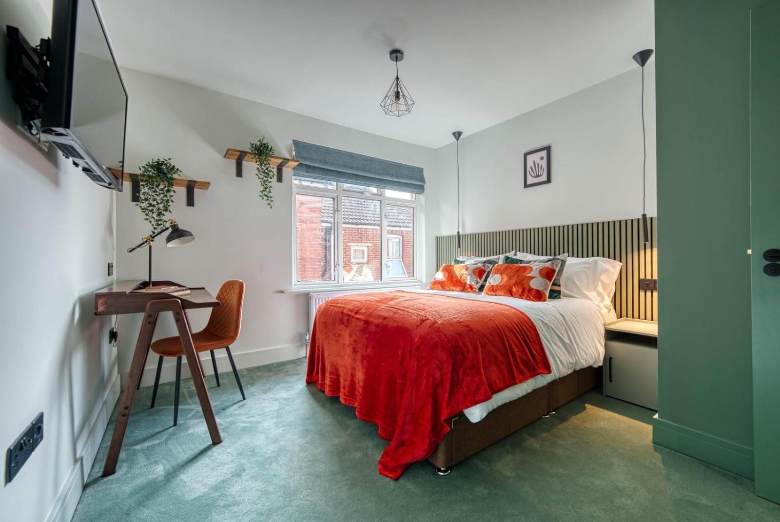 Apartment First Floor - Stylish 3 Bedroom